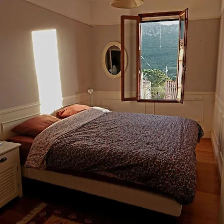 Jolie Maison De Village Avec Vue Tatil Evi