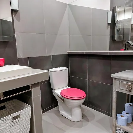 Jolie Maison De Village Avec Vue Prázdninový dům Maury
