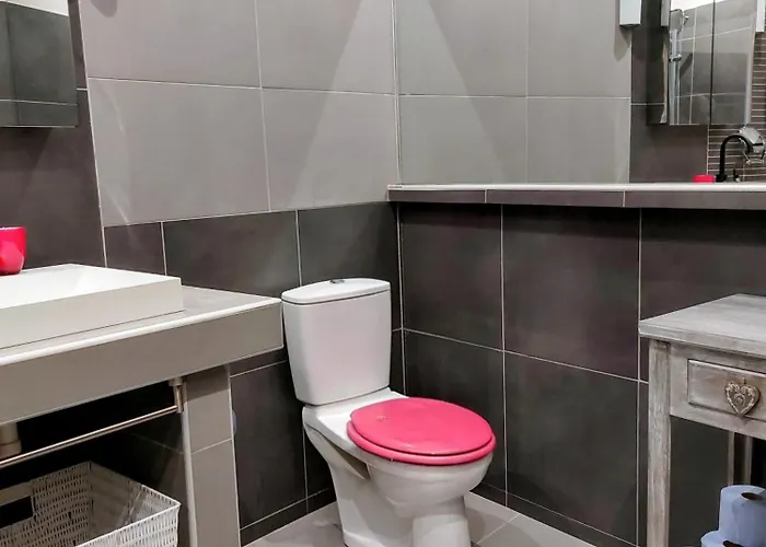 Jolie Maison De Village Avec Vue Prázdninový dům Maury